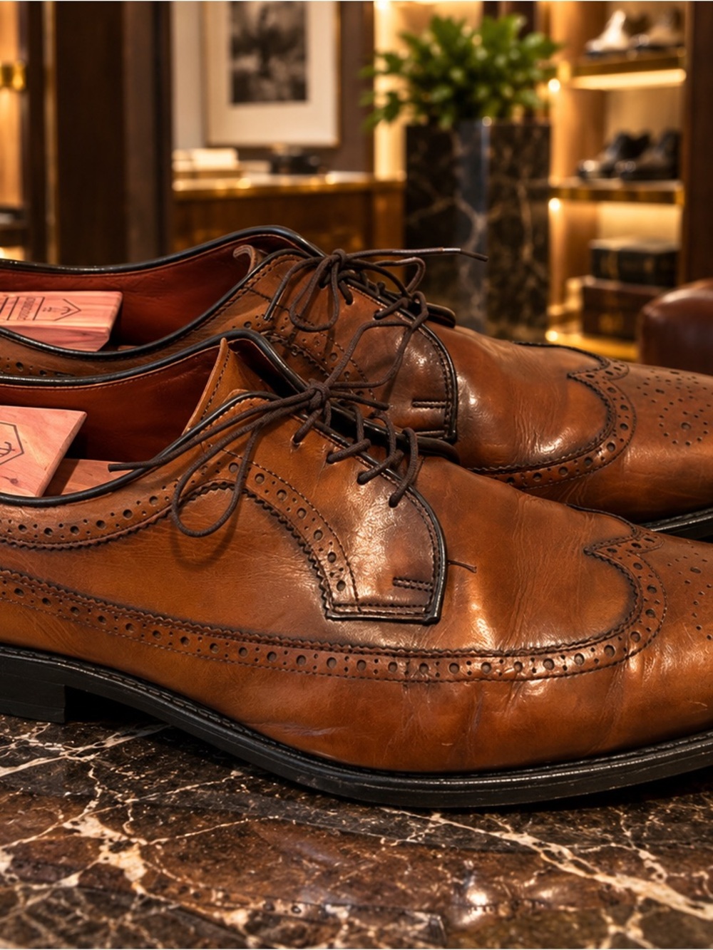 Allen Edmonds Classic Tan Leather Wingtip Derby Shoes